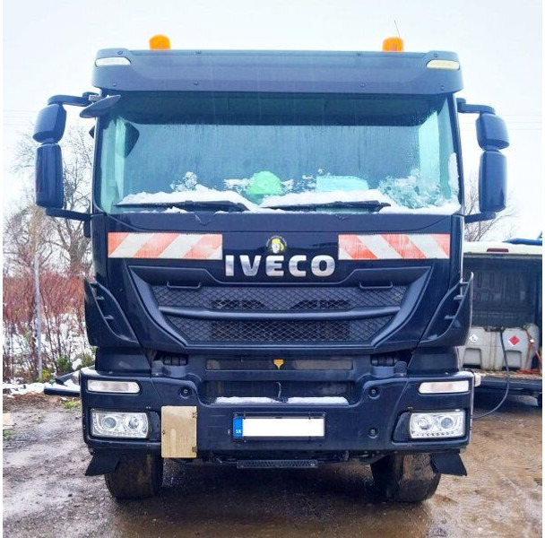 Iveco Trakker 450 - Tovornjak prekucnik: slika 3 Iveco Trakker 450 - Tovornjak prekucnik: slika 3