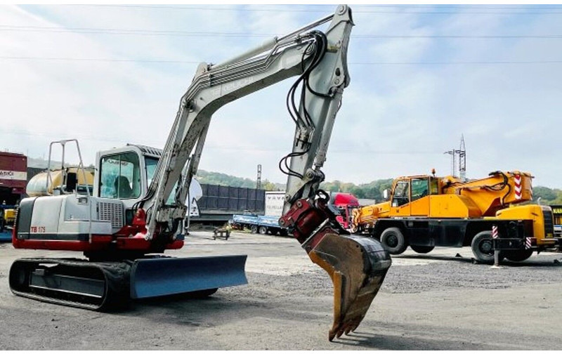 Takeuchi 7t TB175 powertilt - Bager goseničar: slika 3 Takeuchi 7t TB175 powertilt - Bager goseničar: slika 3