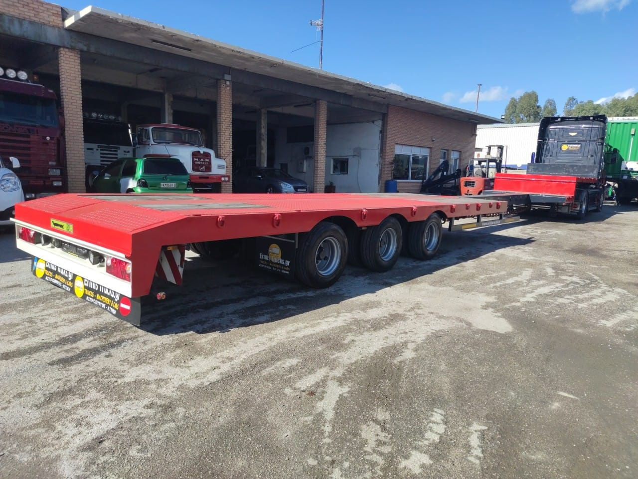 Lintrailers 3Lsdu18.30 - Nizko noseča polprikolica: slika 2 Lintrailers 3Lsdu18.30 - Nizko noseča polprikolica: slika 2