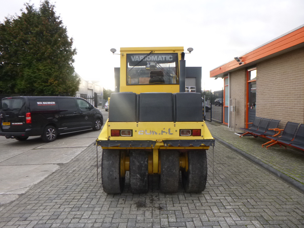 BOMAG BW151AC-2 - Kombinirani valjar: slika 4 BOMAG BW151AC-2 - Kombinirani valjar: slika 4