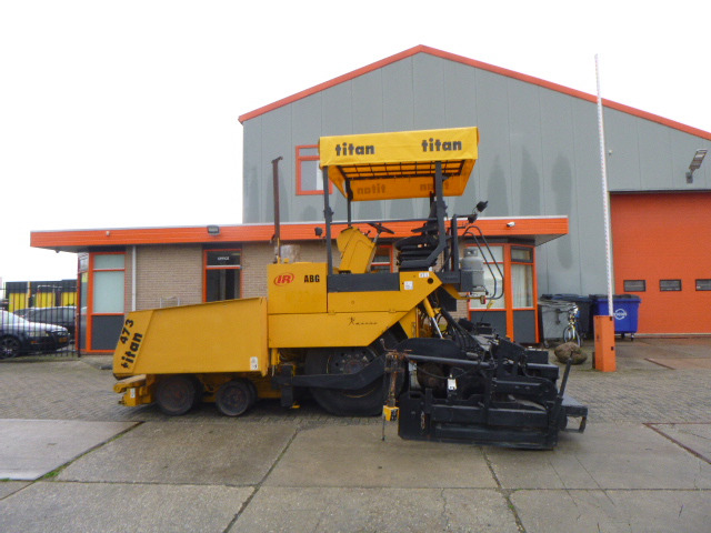INGERSOLL RAND ABG TITAN 473 - Asfaltni finišer: slika 4 INGERSOLL RAND ABG TITAN 473 - Asfaltni finišer: slika 4