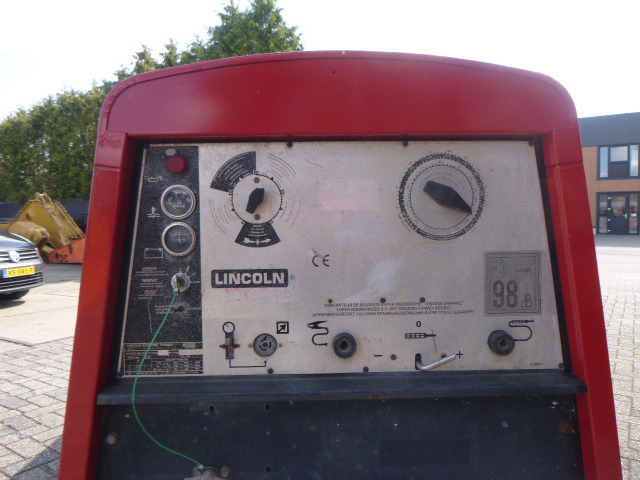 LINCOLN ELECTRIC SAE 300 - Varilna oprema: slika 5 LINCOLN ELECTRIC SAE 300 - Varilna oprema: slika 5