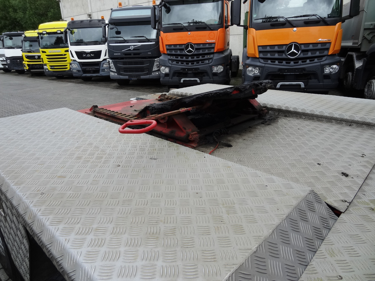 Daf XF105 460 6X2 Palfinger PK 34002 - Tovornjak z dvigalom, Vlačilec: slika 3 Daf XF105 460 6X2 Palfinger PK 34002 - Tovornjak z dvigalom, Vlačilec: slika 3
