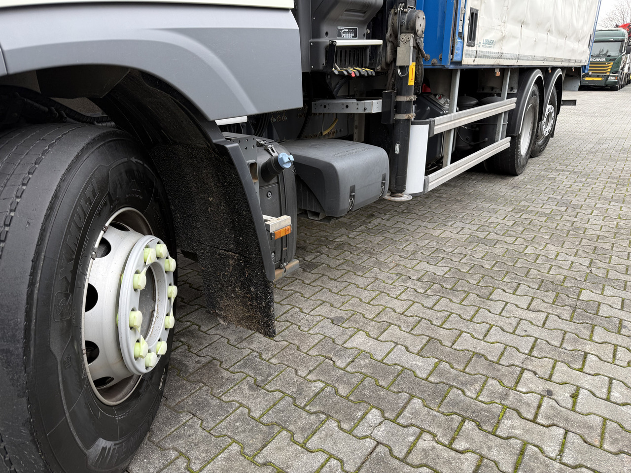 Daf XF480 6X2*4 Kran Hiab X-HiDuo 188 - Tovornjak s kesonom, Tovornjak z dvigalom: slika 3 Daf XF480 6X2*4 Kran Hiab X-HiDuo 188 - Tovornjak s kesonom, Tovornjak z dvigalom: slika 3