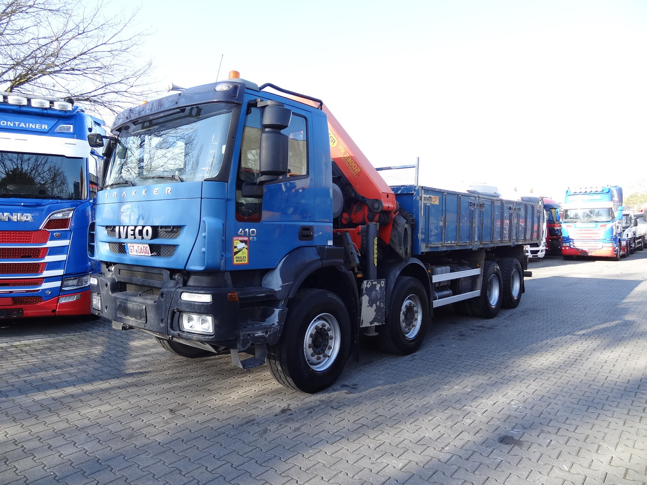Iveco Trakker AD340T41 8X4 Kipper Kran Palfinger 23002 - Tovornjak z dvigalom, Tovornjak prekucnik: slika 1 Iveco Trakker AD340T41 8X4 Kipper Kran Palfinger 23002 - Tovornjak z dvigalom, Tovornjak prekucnik: slika 1