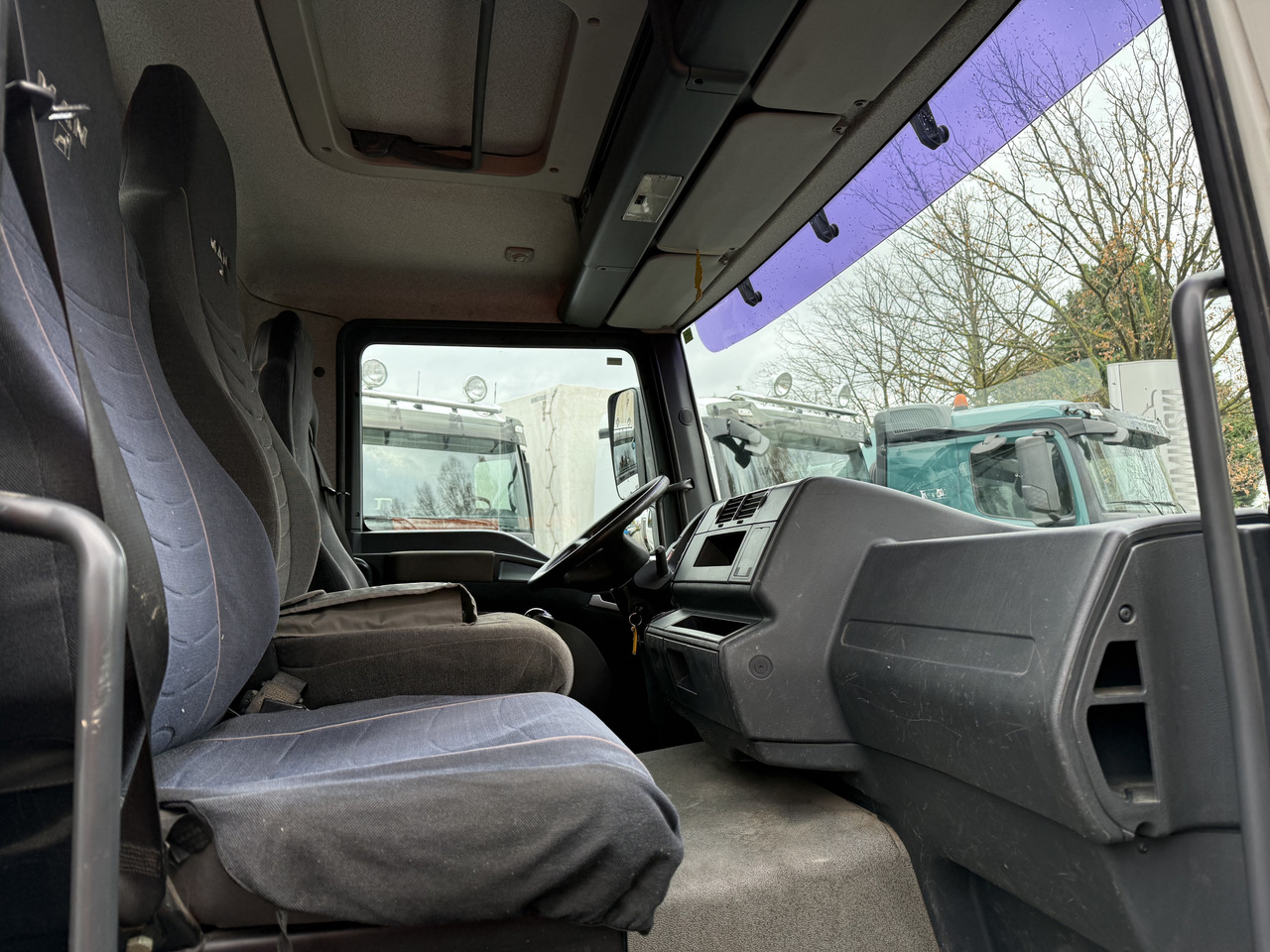 MAN TGM 12.240 Palfinger 11001 bis 19 Meter - Tovornjak z dvigalom, Tovornjak s kesonom: slika 5 MAN TGM 12.240 Palfinger 11001 bis 19 Meter - Tovornjak z dvigalom, Tovornjak s kesonom: slika 5