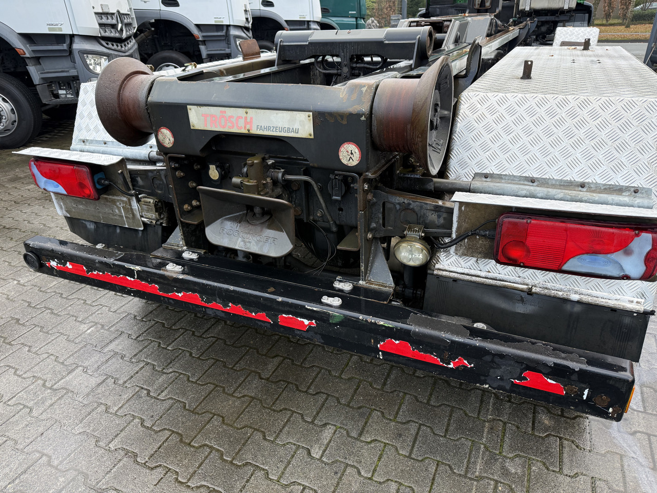 MAN TGS 35.440 8X4 BB VDL Haken - Kotalni prekucni tovornjak: slika 2 MAN TGS 35.440 8X4 BB VDL Haken - Kotalni prekucni tovornjak: slika 2