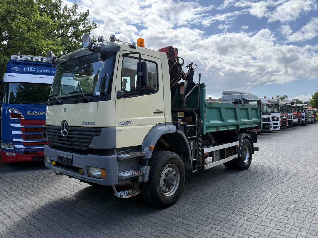 Mercedes-Benz Atego 1823 AK 4X4 Kipper Kran Palfinger PK10000 - Tovornjak z dvigalom, Tovornjak prekucnik: slika 1 Mercedes-Benz Atego 1823 AK 4X4 Kipper Kran Palfinger PK10000 - Tovornjak z dvigalom, Tovornjak prekucnik: slika 1