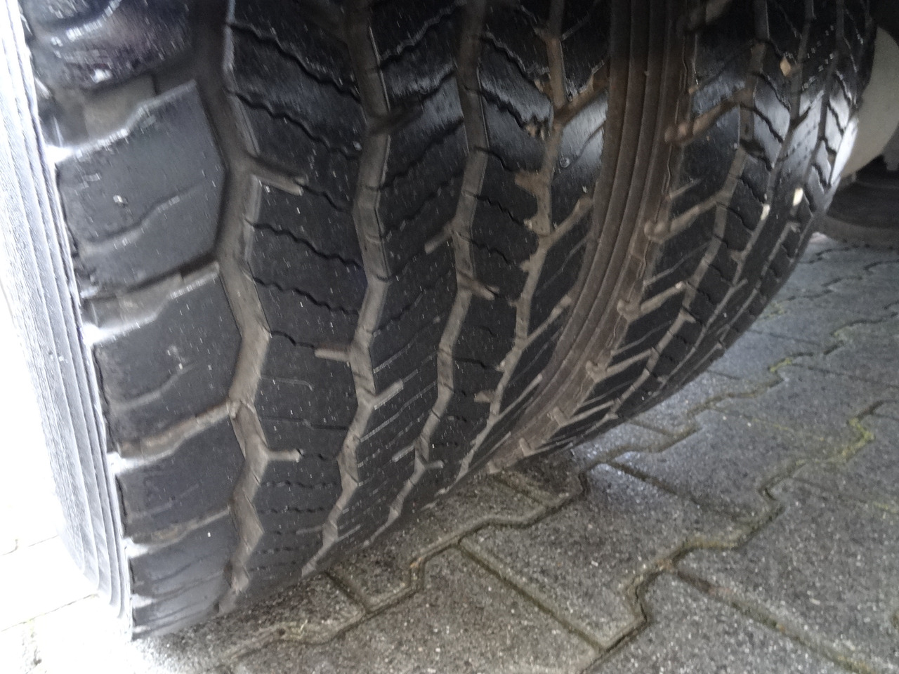 Mercedes-Benz Atego 818 Kran Palfinger 6501 - Tovornjak s kesonom, Tovornjak z dvigalom: slika 2 Mercedes-Benz Atego 818 Kran Palfinger 6501 - Tovornjak s kesonom, Tovornjak z dvigalom: slika 2