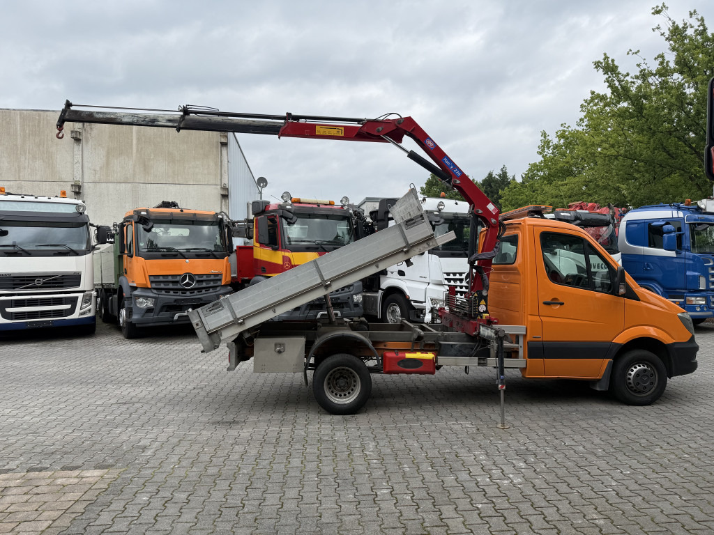 Mercedes-Benz Sprinter 516 Kipper mit Kran HMF 270 - Dostavno vozilo prekucnik: slika 3 Mercedes-Benz Sprinter 516 Kipper mit Kran HMF 270 - Dostavno vozilo prekucnik: slika 3