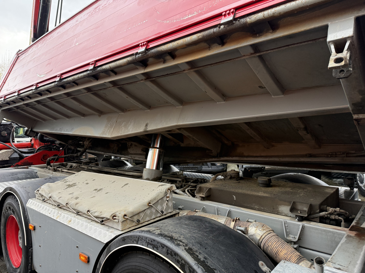 Scania R580 V8 8X4 Kipper Kran Palfinger 22002 - Tovornjak z dvigalom, Tovornjak prekucnik: slika 3 Scania R580 V8 8X4 Kipper Kran Palfinger 22002 - Tovornjak z dvigalom, Tovornjak prekucnik: slika 3