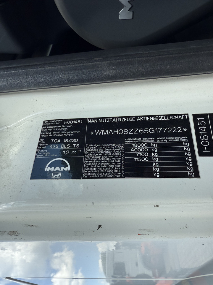 MAN TGA 18.430 Kran Palfinger 16502 bis 26.5 Meter - Vlačilec: slika 5 MAN TGA 18.430 Kran Palfinger 16502 bis 26.5 Meter - Vlačilec: slika 5