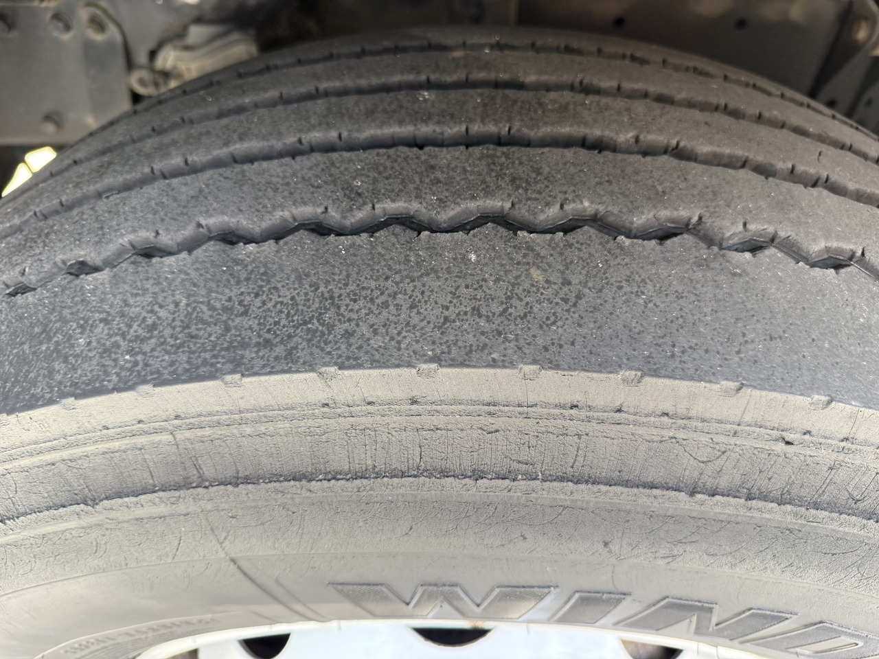 MAN TGA 18.430 Kran Palfinger 16502 bis 26.5 Meter - Vlačilec: slika 3 MAN TGA 18.430 Kran Palfinger 16502 bis 26.5 Meter - Vlačilec: slika 3