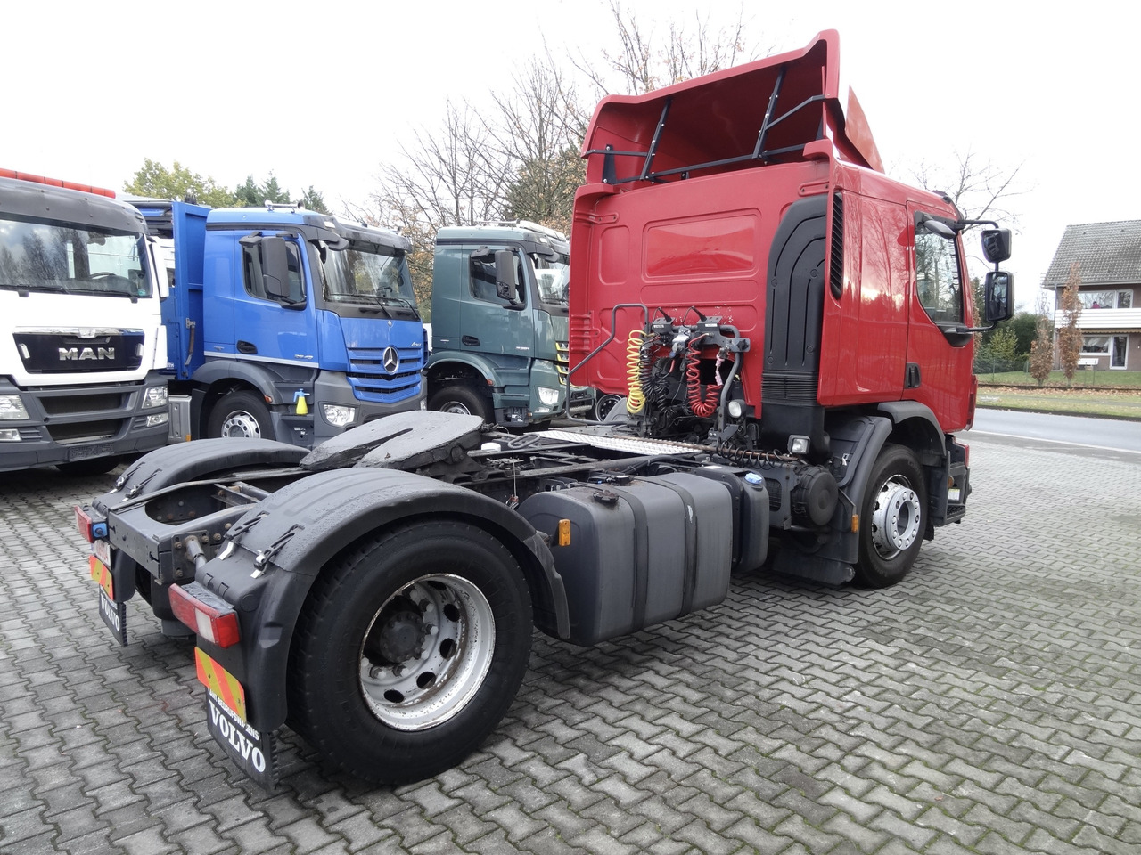 Vlačilec Volvo FE320 Fahrschule/ driving school: slika 10