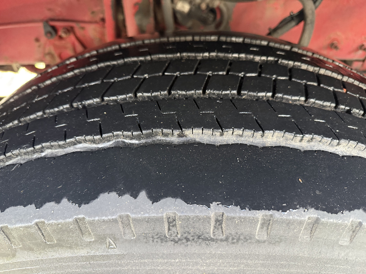 Volvo FM330 Kran Effer 165 bis 20 Meter - Tovornjak s kesonom, Tovornjak z dvigalom: slika 4 Volvo FM330 Kran Effer 165 bis 20 Meter - Tovornjak s kesonom, Tovornjak z dvigalom: slika 4