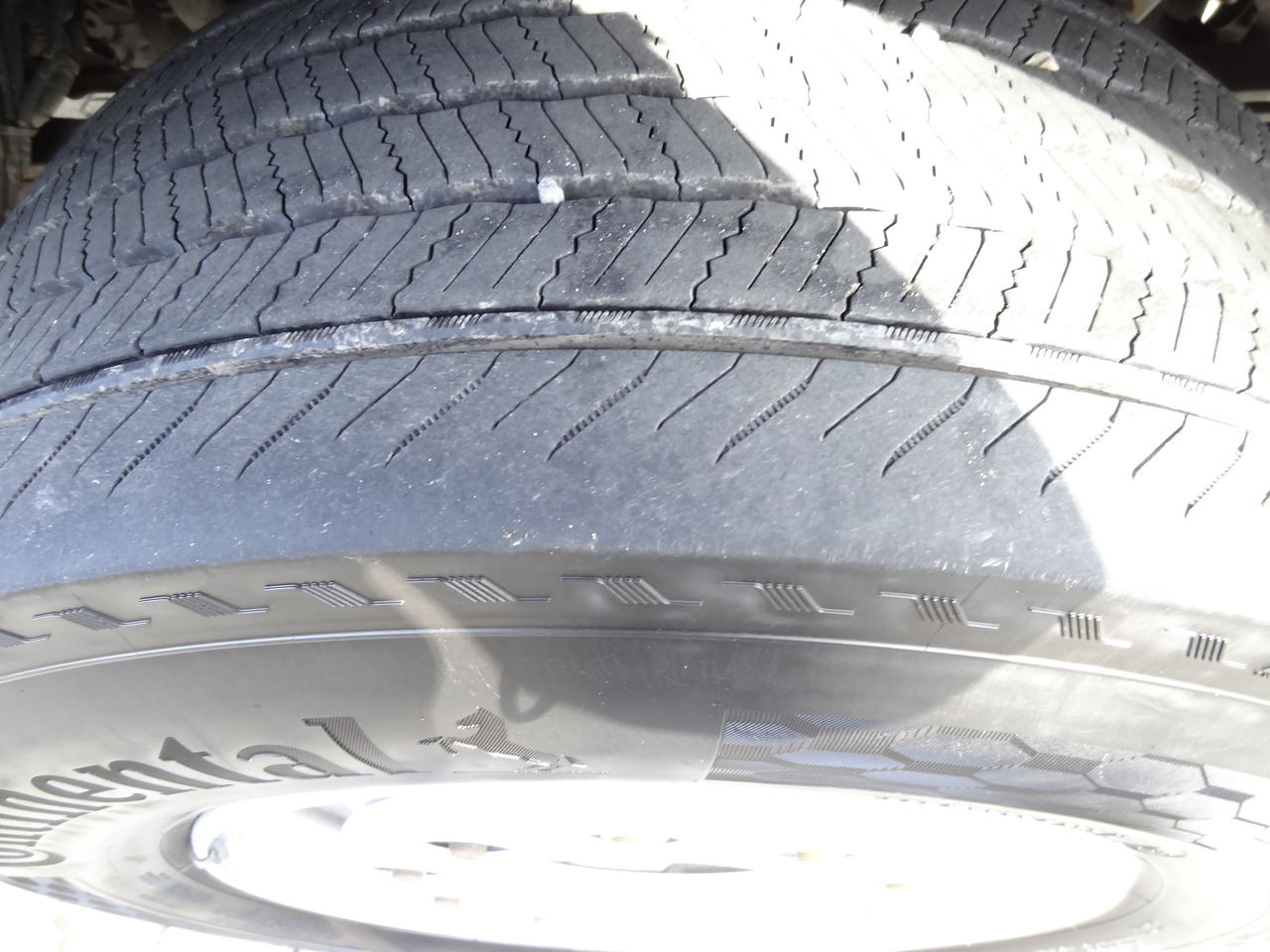 Volvo FM370 6X2*4 Kennis K14 Kran - Tovornjak z dvigalom, Tovornjak s kesonom: slika 5 Volvo FM370 6X2*4 Kennis K14 Kran - Tovornjak z dvigalom, Tovornjak s kesonom: slika 5