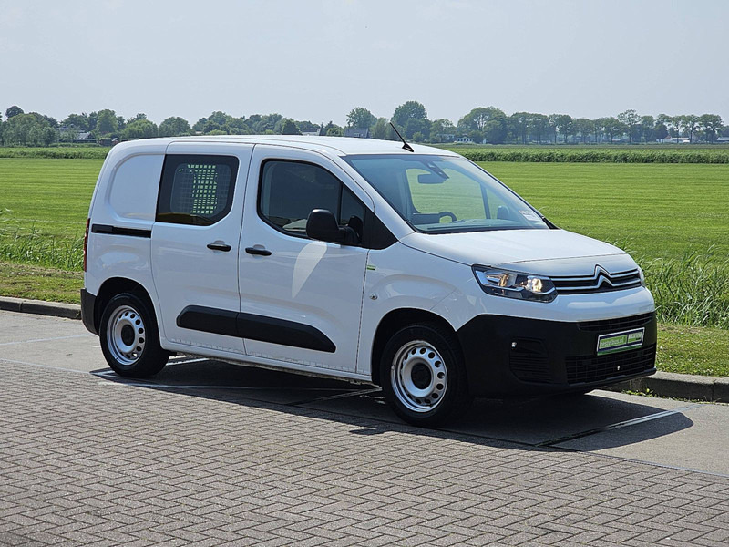 Citroën Berlingo 1.5 L1 Airco Navi Euro6! - Dostavno vozilo z zabojnikom: slika 5 Citroën Berlingo 1.5 L1 Airco Navi Euro6! - Dostavno vozilo z zabojnikom: slika 5