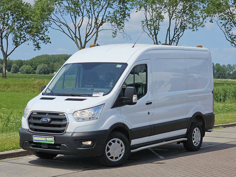 Ford Transit 2.0 TDCI 170 AUT. L2H2 - Furgon: slika 2 Ford Transit 2.0 TDCI 170 AUT. L2H2 - Furgon: slika 2