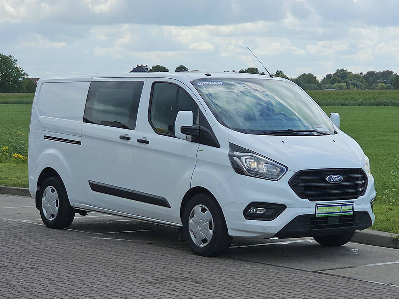 Ford Transit Custom 2.0 L2H1 Dubbele Cabine - Mali kombi: slika 5 Ford Transit Custom 2.0 L2H1 Dubbele Cabine - Mali kombi: slika 5