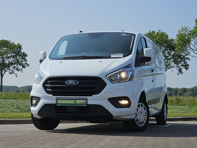 Ford Transit Custom 2.0 L2H1 Navi Euro6 AC! - Mali kombi: slika 1 Ford Transit Custom 2.0 L2H1 Navi Euro6 AC! - Mali kombi: slika 1