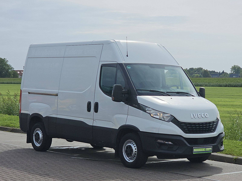 Iveco Daily 35S14 L1H2 Airco Euro6 - Furgon: slika 5 Iveco Daily 35S14 L1H2 Airco Euro6 - Furgon: slika 5