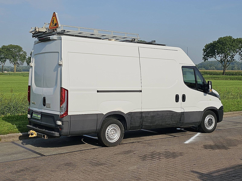 Iveco Daily 35S14 L2H2 Imperiaal Euro6 - Furgon: slika 3 Iveco Daily 35S14 L2H2 Imperiaal Euro6 - Furgon: slika 3