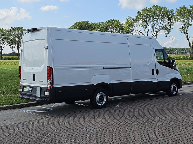 Iveco Daily 35S14 L4H2 Maxi Automaat - Furgon: slika 3 Iveco Daily 35S14 L4H2 Maxi Automaat - Furgon: slika 3