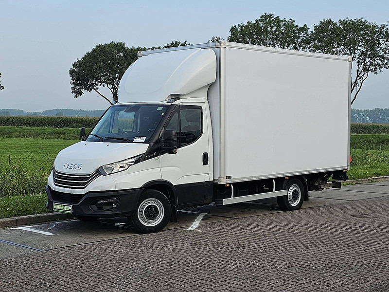 Iveco Daily 35S18 ac automaat EURO6 - Dostavno vozilo z zabojnikom: slika 2 Iveco Daily 35S18 ac automaat EURO6 - Dostavno vozilo z zabojnikom: slika 2