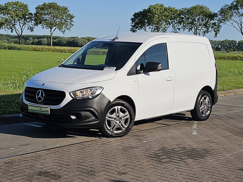 Mercedes-Benz Citan 108 CDI ac carplay EURO6 - Dostavno vozilo z zabojnikom: slika 2 Mercedes-Benz Citan 108 CDI ac carplay EURO6 - Dostavno vozilo z zabojnikom: slika 2
