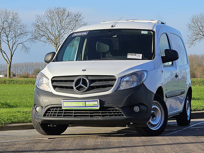 Mercedes-Benz Citan 109 CDI Carrier Koelwagen! - Hladilno vozilo: slika 1 Mercedes-Benz Citan 109 CDI Carrier Koelwagen! - Hladilno vozilo: slika 1
