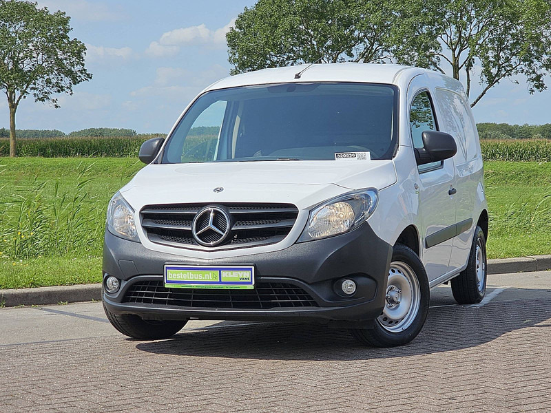 Mercedes-Benz Citan 109 CDI LONG Airco Euro6! - Dostavno vozilo z zabojnikom: slika 1 Mercedes-Benz Citan 109 CDI LONG Airco Euro6! - Dostavno vozilo z zabojnikom: slika 1