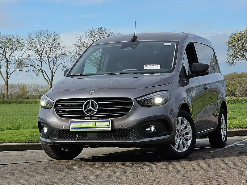 Mercedes-Benz Citan 113 benzine automaat ac - Dostavno vozilo z zabojnikom: slika 1 Mercedes-Benz Citan 113 benzine automaat ac - Dostavno vozilo z zabojnikom: slika 1