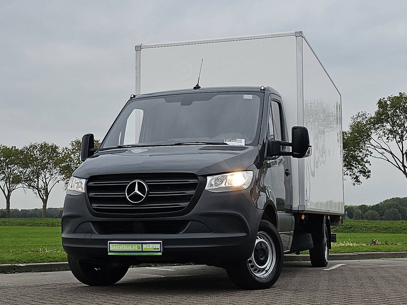 Mercedes-Benz Sprinter 314 Bakwagen Laadklep! - Dostavno vozilo z zabojnikom: slika 1 Mercedes-Benz Sprinter 314 Bakwagen Laadklep! - Dostavno vozilo z zabojnikom: slika 1