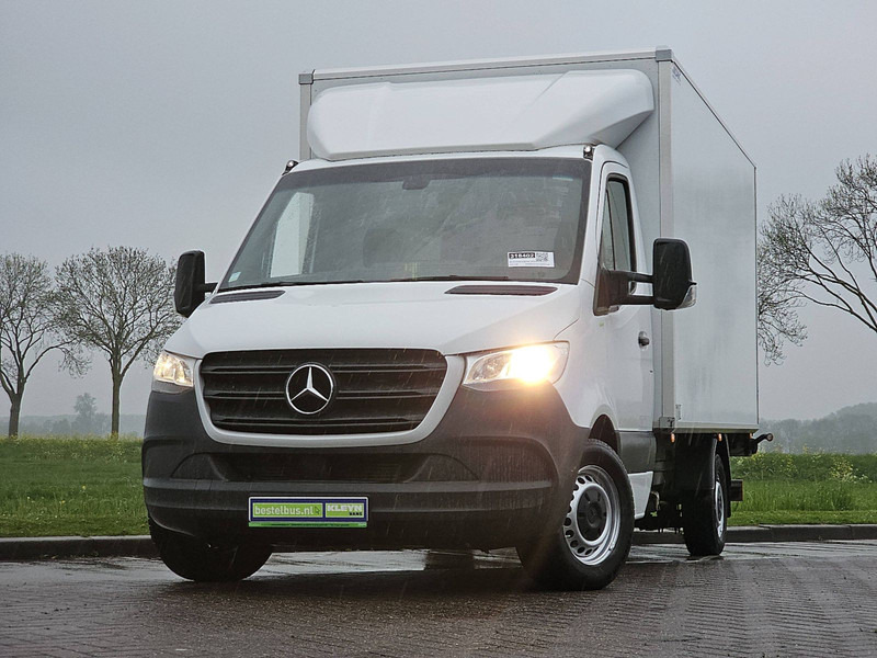 Mercedes-Benz Sprinter 314 Bakwagen Laadklep! - Dostavno vozilo z zabojnikom: slika 1 Mercedes-Benz Sprinter 314 Bakwagen Laadklep! - Dostavno vozilo z zabojnikom: slika 1