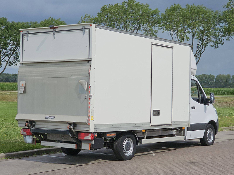 Mercedes-Benz Sprinter 314 Bakwagen Laadklep! - Dostavno vozilo z zabojnikom: slika 3 Mercedes-Benz Sprinter 314 Bakwagen Laadklep! - Dostavno vozilo z zabojnikom: slika 3