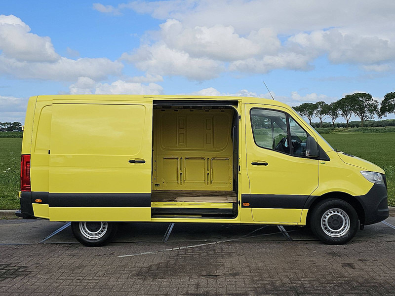 Mali kombi Mercedes-Benz Sprinter 314 L2H1 Mbux Airco Eur6: slika 14