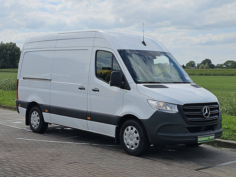 Mercedes-Benz Sprinter 314 L2H2 RWD Trekhaak - Mali kombi: slika 5 Mercedes-Benz Sprinter 314 L2H2 RWD Trekhaak - Mali kombi: slika 5