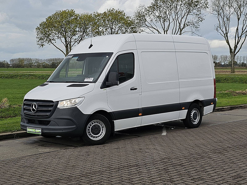 Mercedes-Benz Sprinter 314 L2H2 Standkachel! - Furgon: slika 2 Mercedes-Benz Sprinter 314 L2H2 Standkachel! - Furgon: slika 2