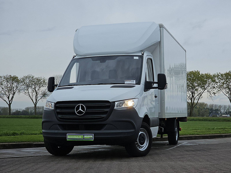 Mercedes-Benz Sprinter 315 Bakwagen Laadklep! - Dostavno vozilo z zabojnikom: slika 1 Mercedes-Benz Sprinter 315 Bakwagen Laadklep! - Dostavno vozilo z zabojnikom: slika 1