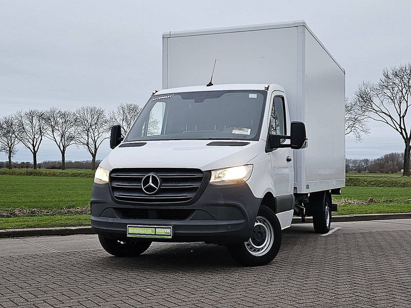 Mercedes-Benz Sprinter 316 Bakwagen Laadklep! - Dostavno vozilo z zabojnikom: slika 1 Mercedes-Benz Sprinter 316 Bakwagen Laadklep! - Dostavno vozilo z zabojnikom: slika 1