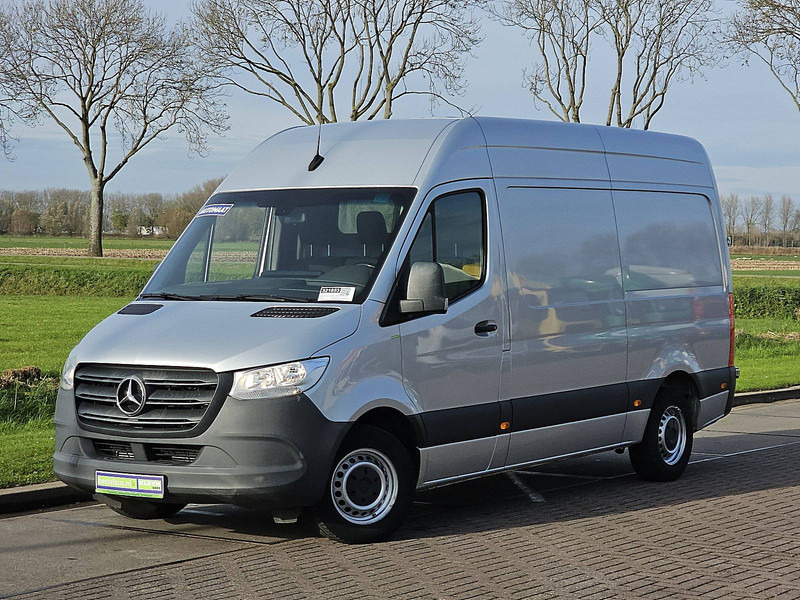 Mercedes-Benz Sprinter 316 L2H2 Navi RWD! - Furgon: slika 2 Mercedes-Benz Sprinter 316 L2H2 Navi RWD! - Furgon: slika 2