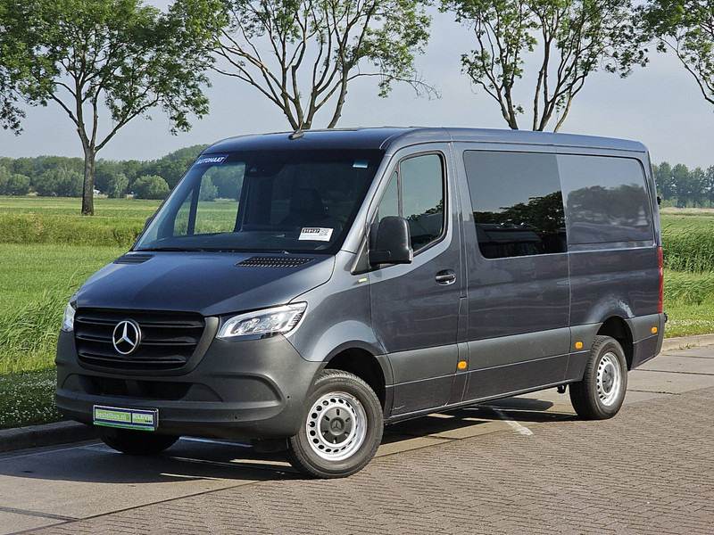 Mercedes-Benz Sprinter 317 L2H1 Dub.-Cab. LED! - Furgon: slika 2 Mercedes-Benz Sprinter 317 L2H1 Dub.-Cab. LED! - Furgon: slika 2