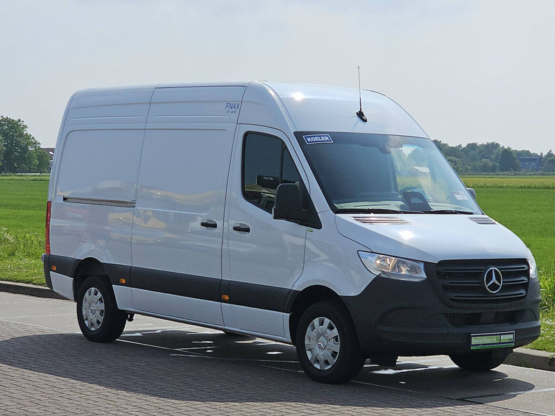 Mercedes-Benz Sprinter 317 L2H2 Koelwagen D/N! - Hladilno vozilo: slika 5 Mercedes-Benz Sprinter 317 L2H2 Koelwagen D/N! - Hladilno vozilo: slika 5