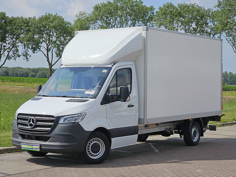 Mercedes-Benz Sprinter 317 ac LED EURO6 - Dostavno vozilo z zabojnikom: slika 2 Mercedes-Benz Sprinter 317 ac LED EURO6 - Dostavno vozilo z zabojnikom: slika 2
