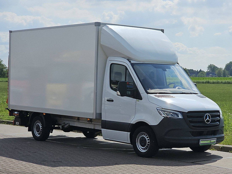 Mercedes-Benz Sprinter 317 ac LED EURO6 - Dostavno vozilo z zabojnikom: slika 5 Mercedes-Benz Sprinter 317 ac LED EURO6 - Dostavno vozilo z zabojnikom: slika 5