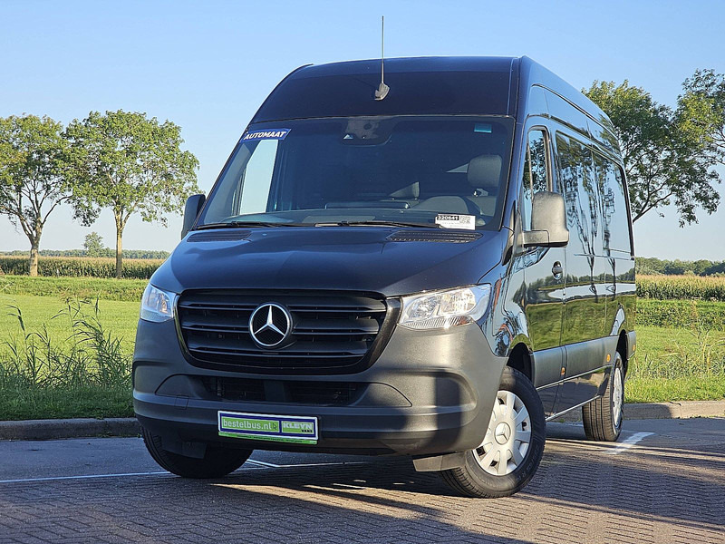 Mercedes-Benz Sprinter 317 laadklep EURO6 - Furgon: slika 1 Mercedes-Benz Sprinter 317 laadklep EURO6 - Furgon: slika 1