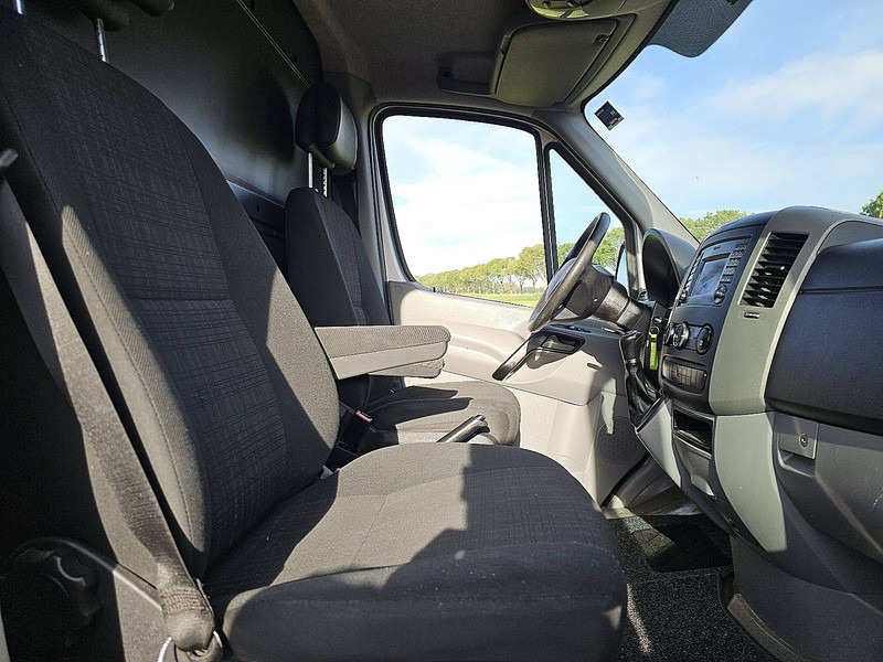 Mali kombi Mercedes-Benz Sprinter 319 V6 3.0 ltr aut EURO6: slika 7