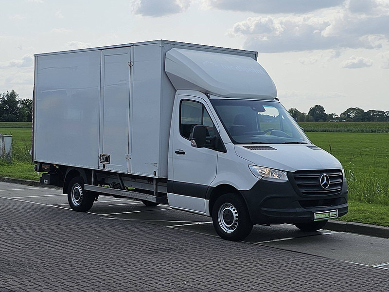 Mercedes-Benz Sprinter - Dostavno vozilo z zabojnikom: slika 5 Mercedes-Benz Sprinter - Dostavno vozilo z zabojnikom: slika 5