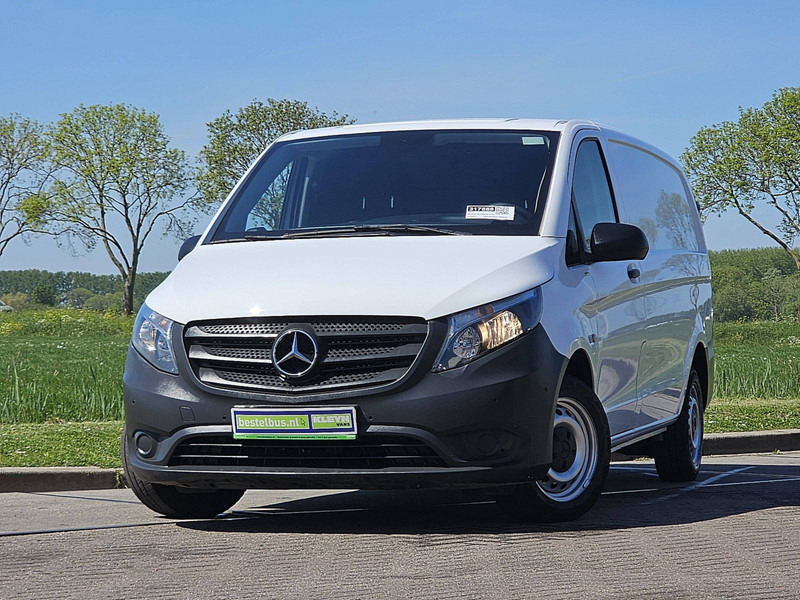 Mercedes-Benz Vito 114 Airco Navi! - Mali kombi: slika 1 Mercedes-Benz Vito 114 Airco Navi! - Mali kombi: slika 1