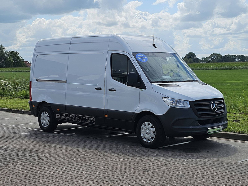 Mercedes-Benz eSprinter L2H2 41kWh Automaat! - Furgon, Električno dostavno vozilo: slika 5 Mercedes-Benz eSprinter L2H2 41kWh Automaat! - Furgon, Električno dostavno vozilo: slika 5